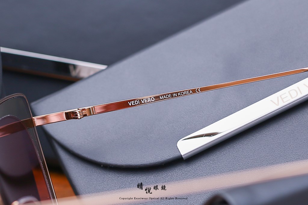 睛悦眼鏡,VEDI VERO,眼鏡,太陽眼鏡,偏光太陽眼鏡,宋慧喬,李鍾碩,VE946,VE 946,BR,RGD