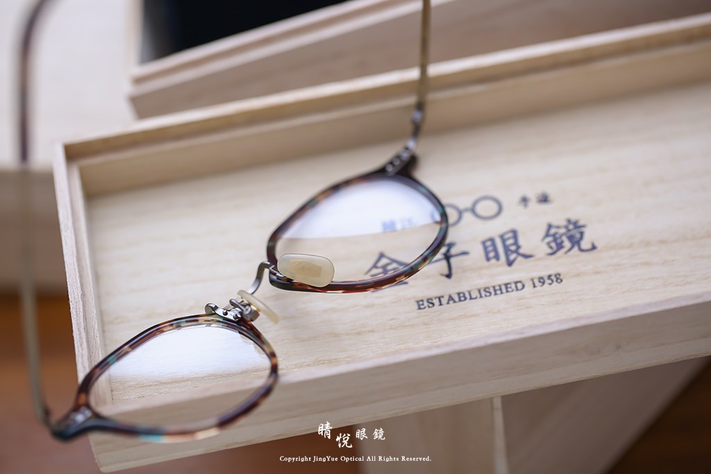 睛悦眼鏡,金子眼鏡,kaneko,手工眼鏡,日本手工眼鏡,KV85,BRGR
