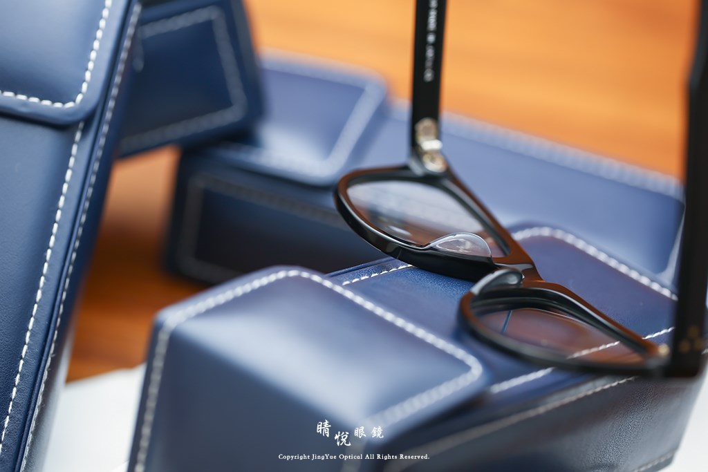  睛悦眼鏡,YELLOWS PLUS,手工眼鏡,日本手工眼鏡,YP BRETT,BRETT C1