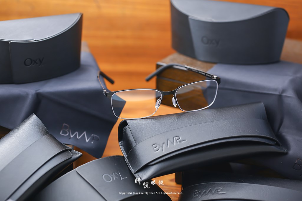 睛悦眼鏡,BYWP,德國薄鋼眼鏡,眼鏡,手工眼鏡,手工框,BYA 14715 MB BS