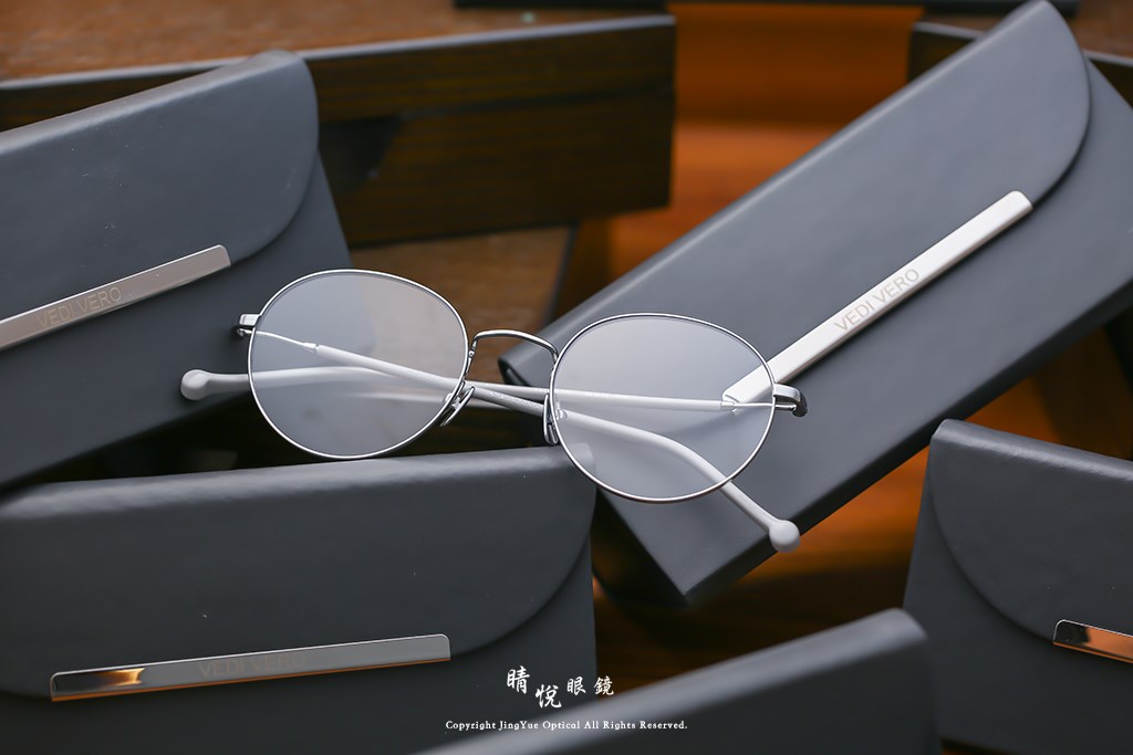 睛悦眼鏡,VEDI VERO,眼鏡,手工眼鏡,太陽眼鏡,宋慧喬,李鍾碩,VOCC10 GRY