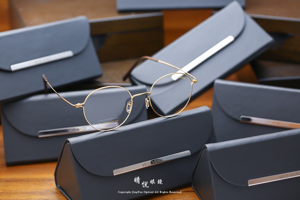 睛悦眼鏡,VEDI VERO,眼鏡,手工眼鏡,太陽眼鏡,宋慧喬,李鍾碩,VOCM15 GD
