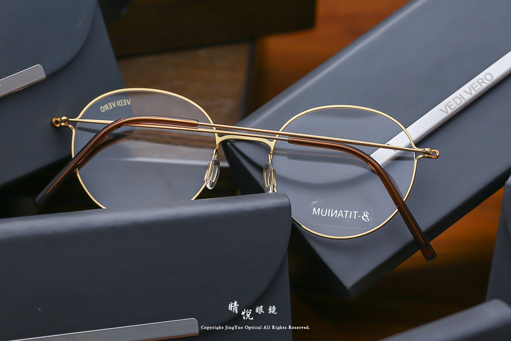 睛悦眼鏡,VEDI VERO,眼鏡,手工眼鏡,太陽眼鏡,宋慧喬,李鍾碩,VOCM15 GD