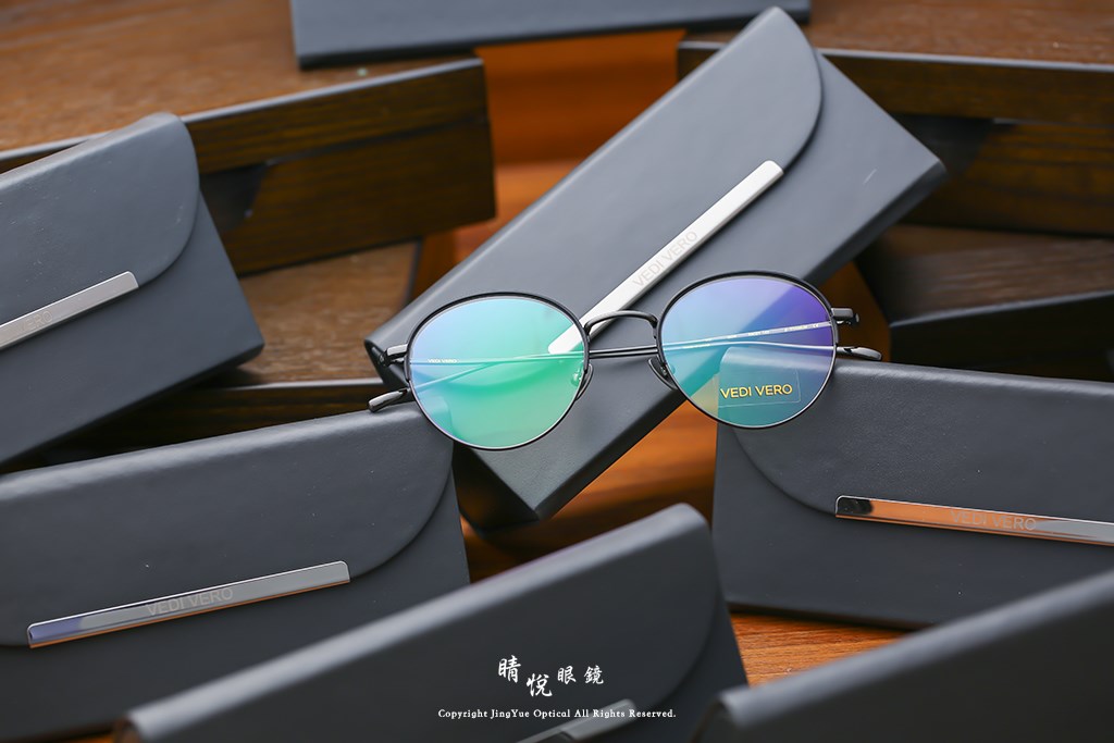 睛悦眼鏡,VEDI VERO,眼鏡,手工眼鏡,太陽眼鏡,宋慧喬,李鍾碩,VO8001,VO 8001,GUN