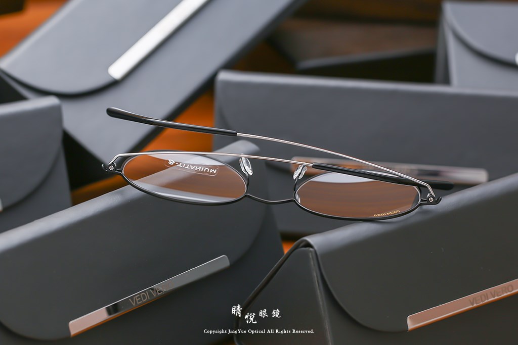 睛悦眼鏡,VEDI VERO,眼鏡,手工眼鏡,太陽眼鏡,宋慧喬,李鍾碩,VOCM15 BLKS