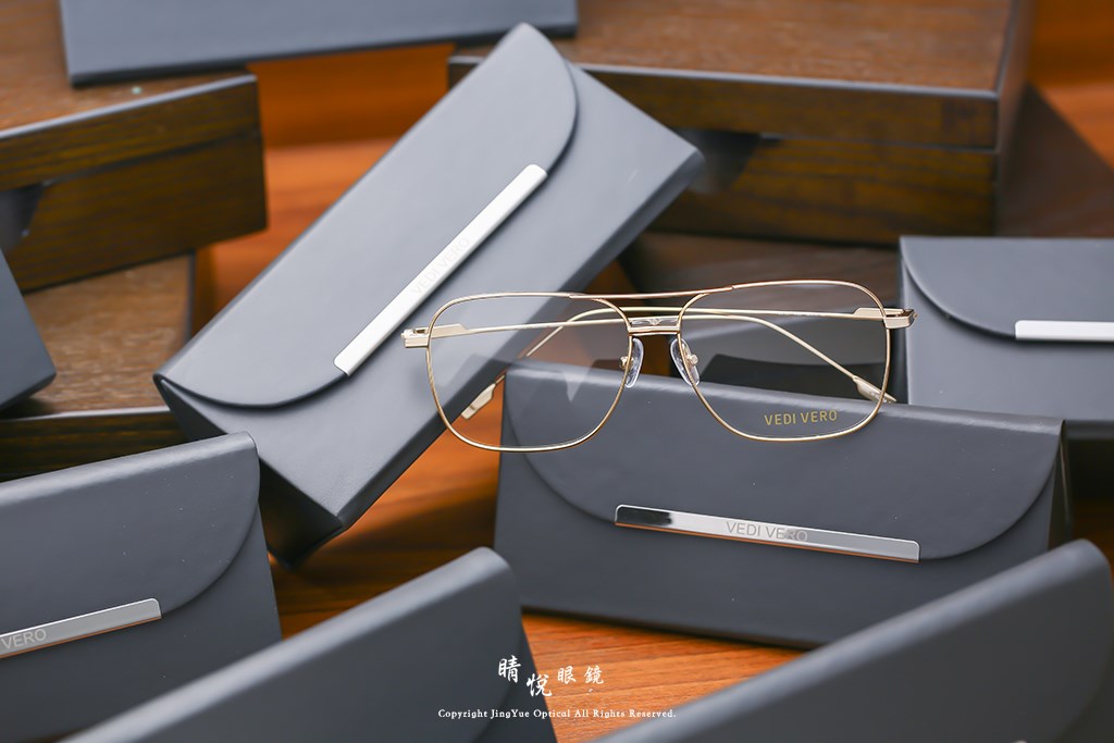 睛悦眼鏡,VEDI VERO,眼鏡,手工眼鏡,太陽眼鏡,宋慧喬,李鍾碩,VO121,VO 121 PGD