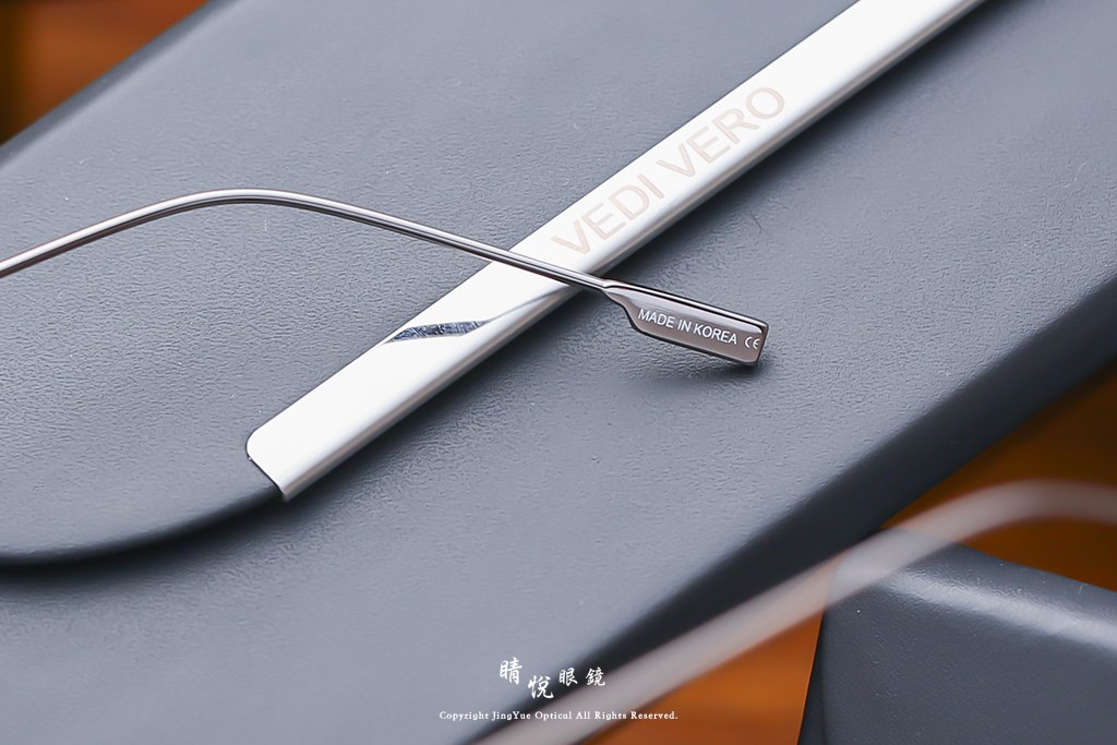 睛悦眼鏡,VEDI VERO,眼鏡,手工眼鏡,太陽眼鏡,宋慧喬,李鍾碩,VO121,VO 121 GUN