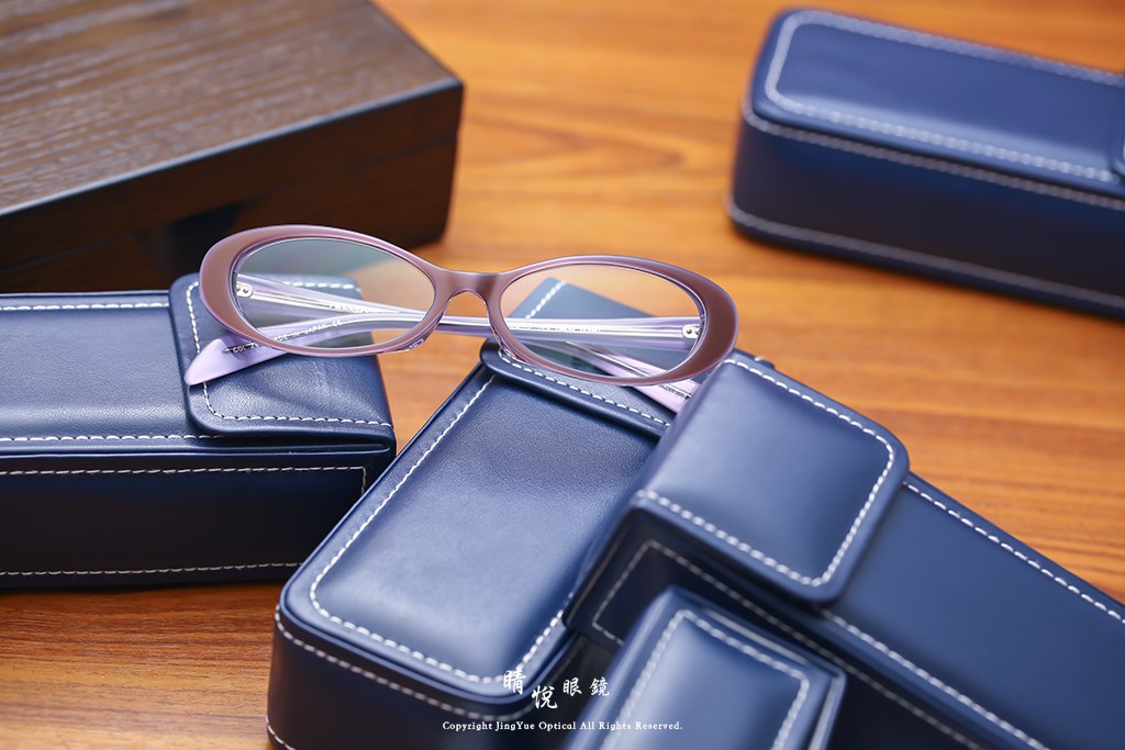  睛悦眼鏡,YELLOWS PLUS,手工眼鏡,日本手工眼鏡,YP BURTON,BURTON,C494BK