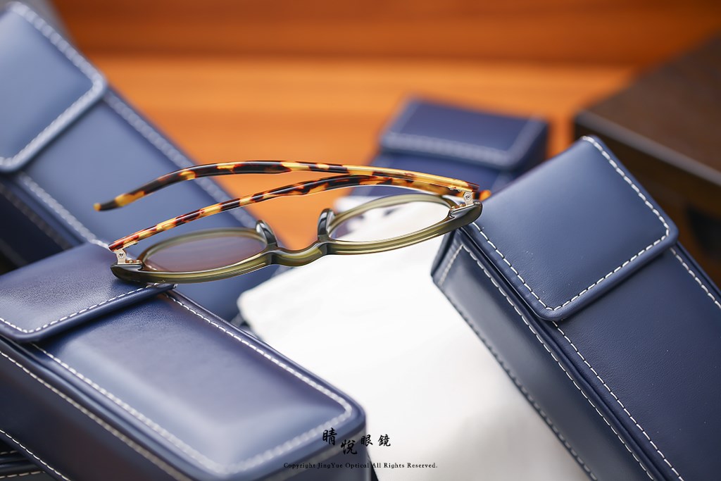 睛悦眼鏡,YELLOWS PLUS,手工眼鏡,日本手工眼鏡,YP BURTON,BURTON,C494BK