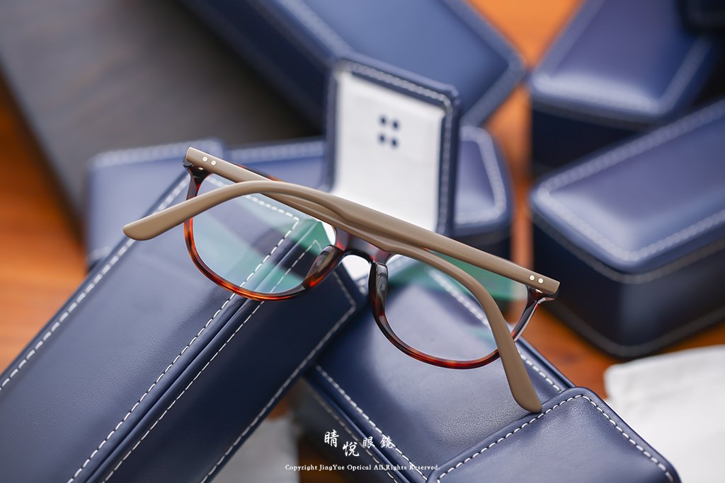 睛悦眼鏡,YELLOWS PLUS,日本手工眼鏡,手工眼鏡,眼鏡,YP LINDA C432