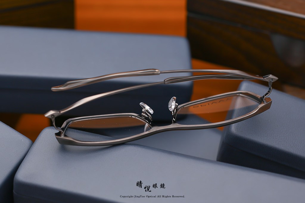 KANEKO,金子眼鏡,SPIVVY,與市,日本手工眼鏡,手工眼鏡,眼鏡,SP 1218,IPGY