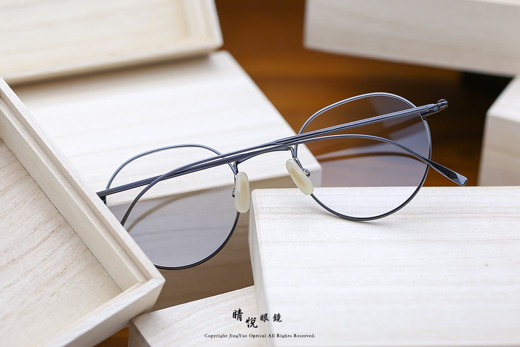 睛悦眼鏡,金子眼鏡,kaneko,手工眼鏡,日本手工眼鏡,KV81L,IPBK	