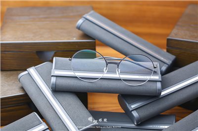 Markus T 超輕量設計美學 德國手工眼鏡 DOT 系列 UEU 130 88352